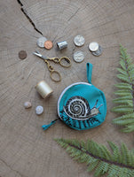 ilikesara | art + goods - Coin pouch | snail