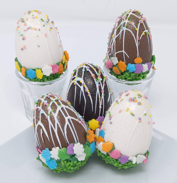 Wild Angel Treats, LLC - Decorative Hollow Chocolate Easter Egg with Candy